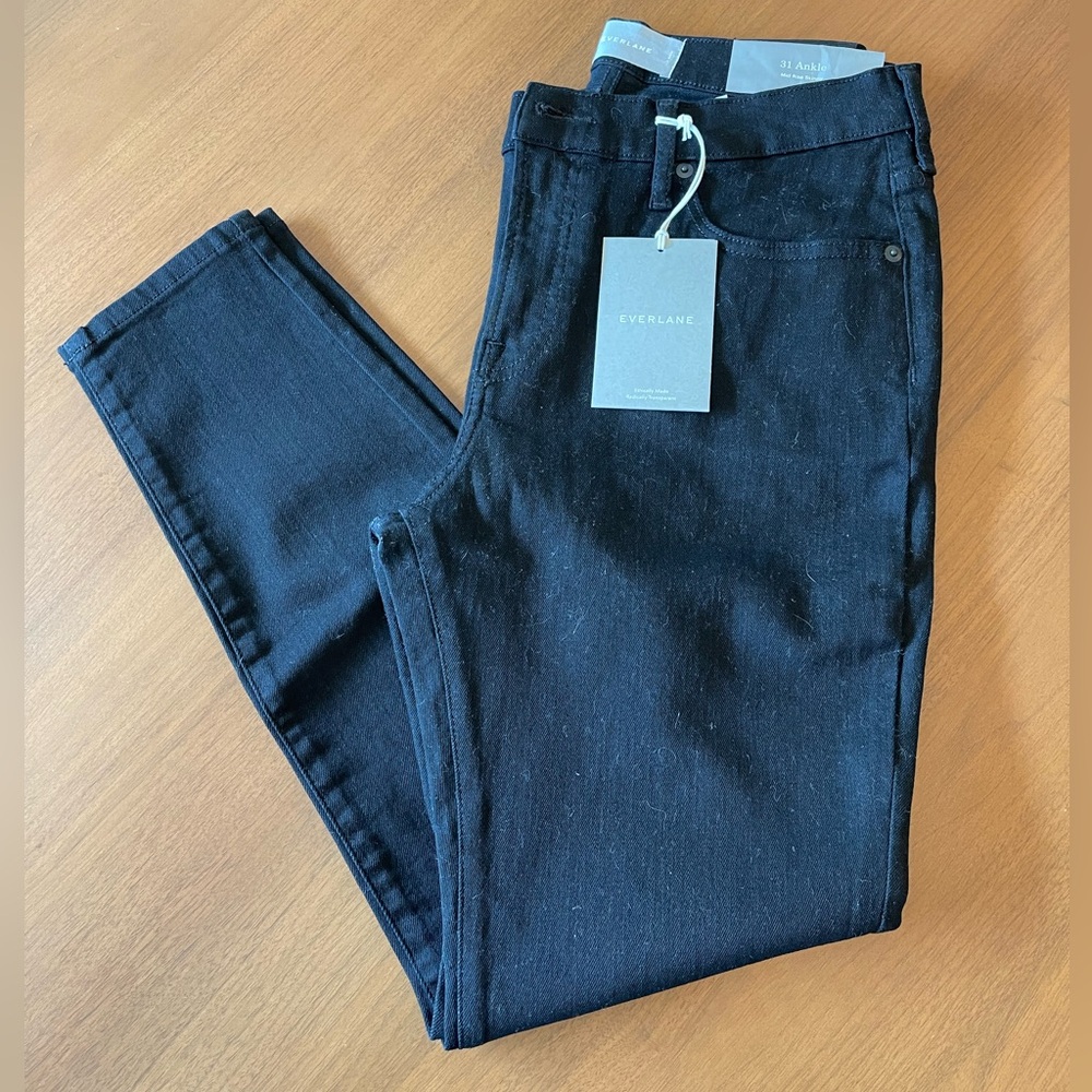 Everlane Black Denim Skinny Jeans. Size 31 ankle. NWT